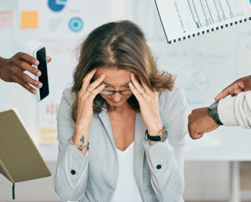 burn out quelles sont les symptômes du burn out ? quelles sont les conséquences du burn out ? Les moyens mis en place pour prévenir le burn out et le guérir syndrome d'épuisement professionnel